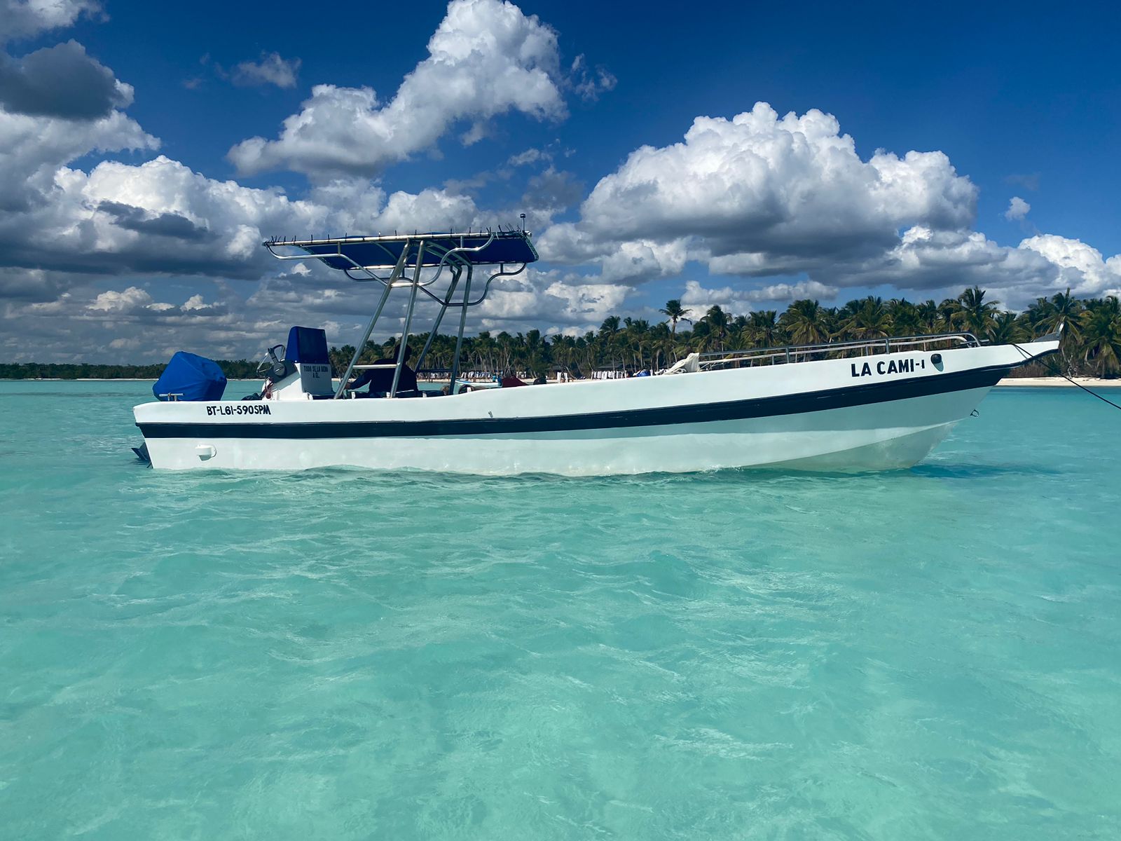 Speed boat at Saona Island