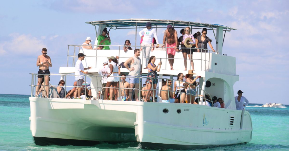 Isla Saona: The Island That Defined Caribbean Tourism